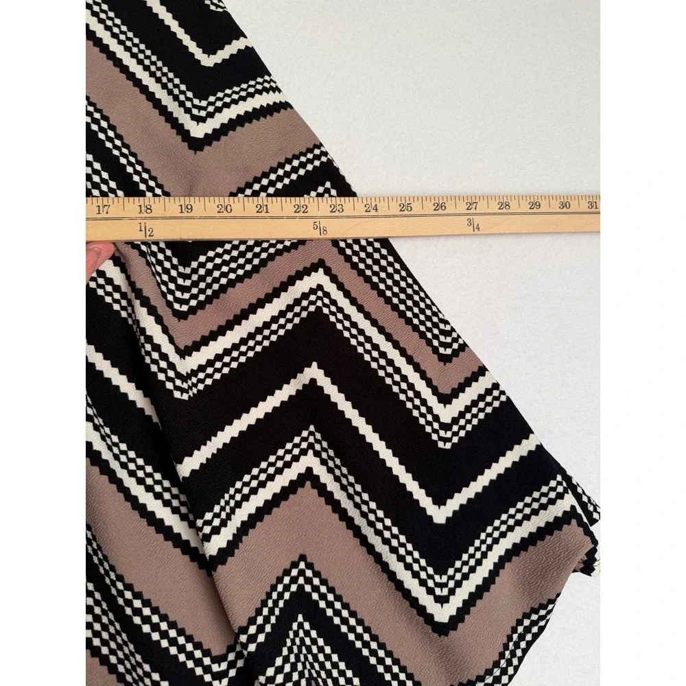 Tiffany & Grey Chevron Zigzag Skater Skirt Black Taupe Geometric Mini Skirt